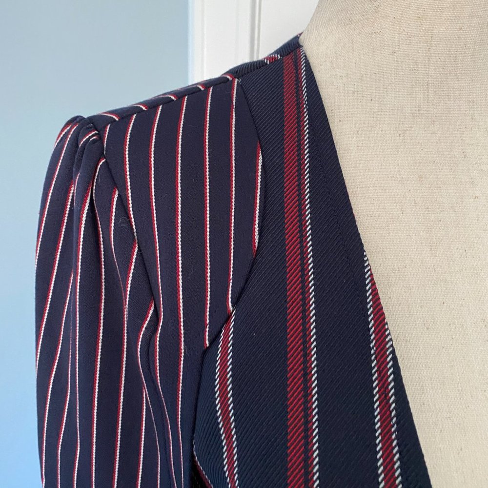 BCBGeneration Cape Blazer Size S - Picture 2 of 8